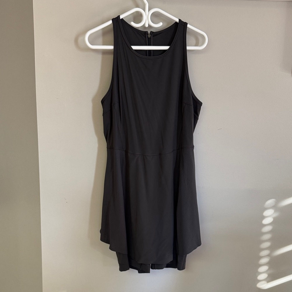 Lululemon Athletica Nulux Running Dress 8”